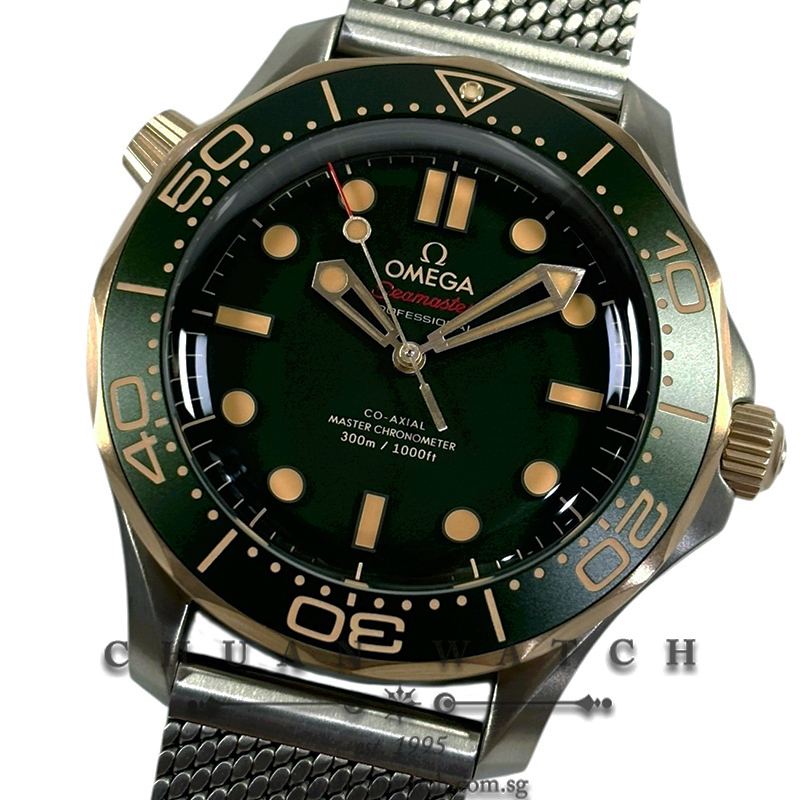 Omega Seamaster Diver 300M Titanium Bronze Gold Co-Axial Master Chronometer 42mm 210.90.42.20.10.001 Green