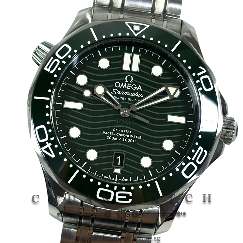 Omega Seamaster Diver 300M Co-Axial Master Chronometer 42mm 210.30.42.20.10.001 Green