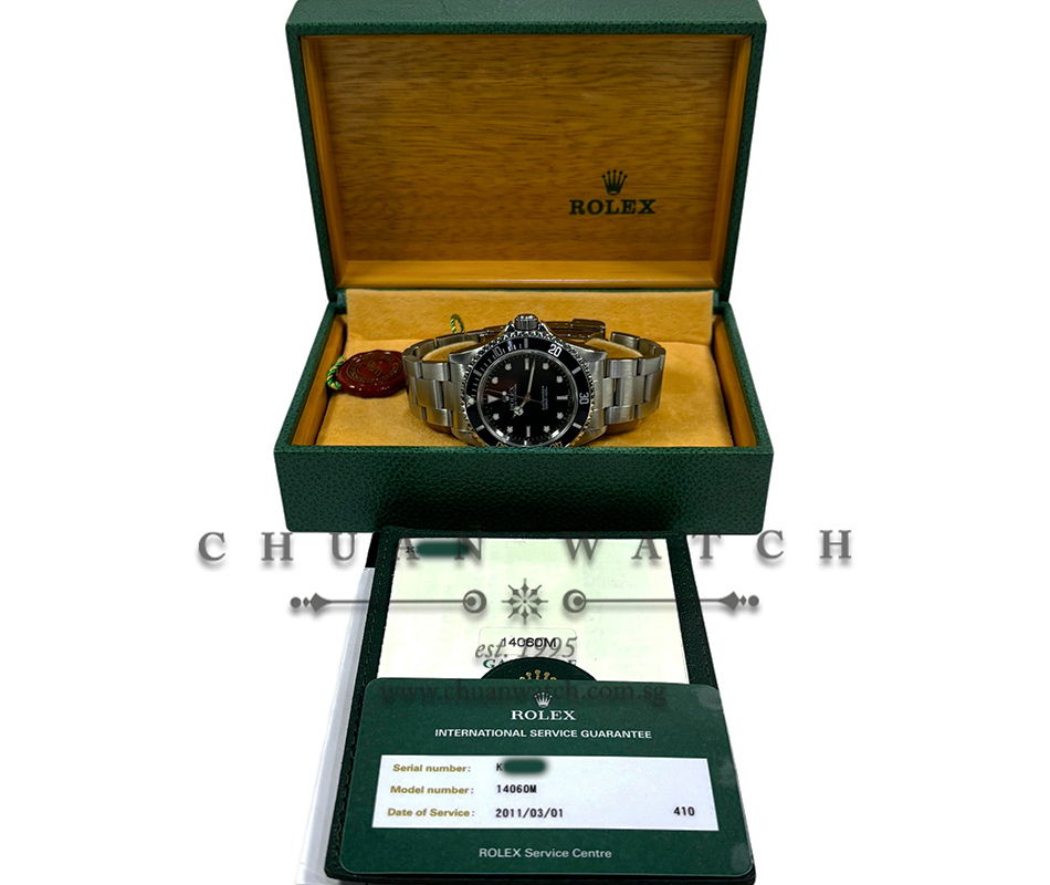 Rolex Submariner No-Date '2-Liner' 14060M - Discontinued - Image 2