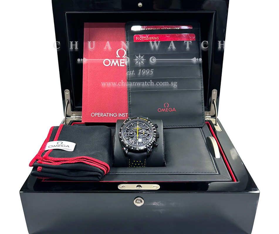 Omega Speedmaster Dark Side Of The Moon 'Apollo 8' Black Ceramic Chronograph 44.25mm 311.92.44.30.01.001 - Discontinued - Image 2