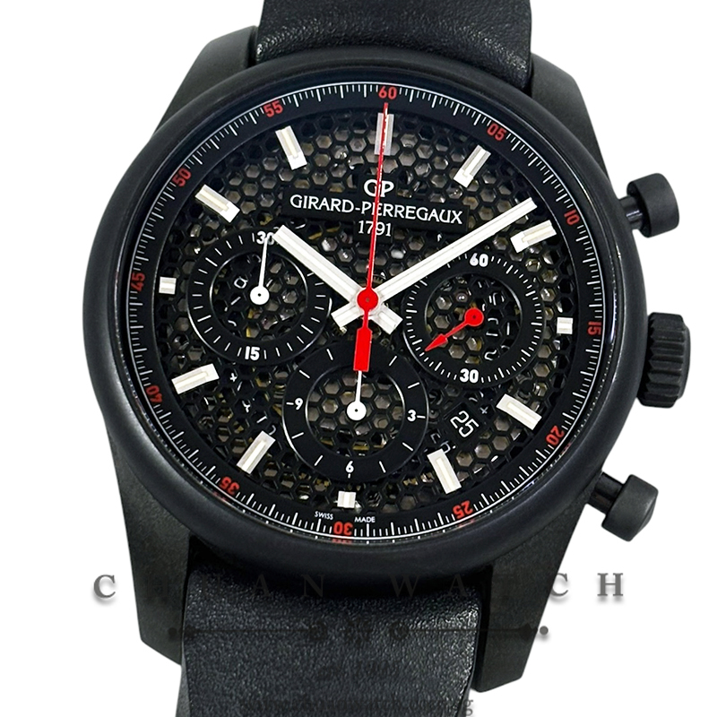 Girard-Perregaux Competizione Chronograph 'Circuito' Carbon Titanium 42mm 49590 - Discontinued