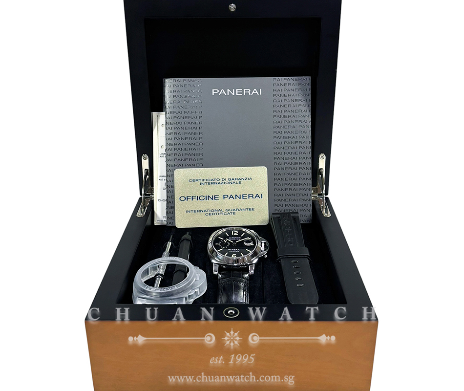 Panerai Luminor Marina Automatic 44mm Pam 104 Q - Discontinued - Image 2