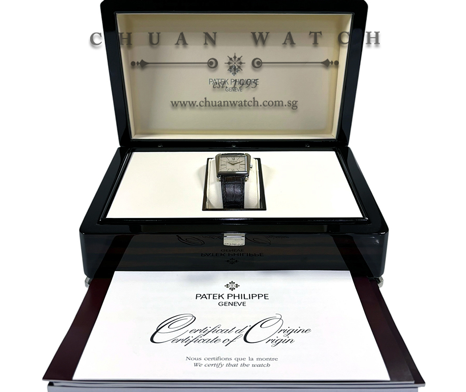 Patek Philippe Gondolo Trapeze White Gold 32.5mm 5489G-001 - Discontinued - Image 2