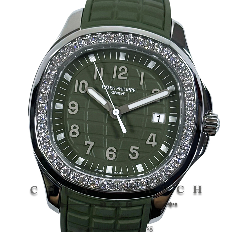 Patek Philippe Aquanaut Luce Quartz Steel 38.8mm 5267/200A-011 Khaki Green