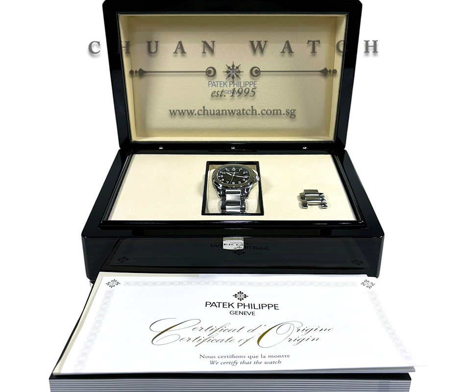 Patek Philippe Aquanaut Steel 40.8mm 5167/1A-001 - Discontinued - Image 2