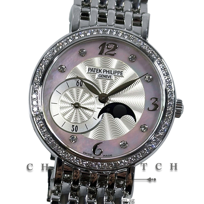 Patek Philippe Calatrava MoonPhase Hand-Wound White Gold Diamonds 31mm 4958/1G-001 White MOP - Discontinued