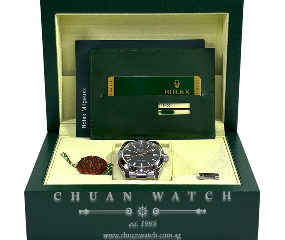 Rolex Milgauss 116400 Black - Discontinued - Image 2