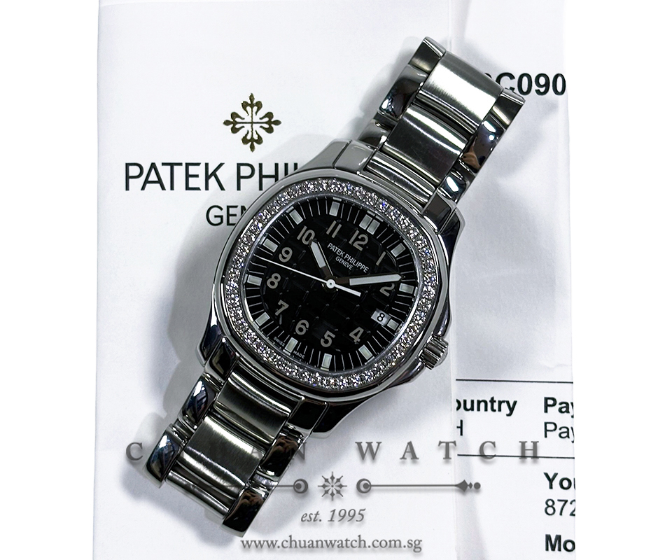 Patek Philippe Aquanaut Luce Quartz Steel 35.2mm 5087/1A-001 Black - Discontinued - Image 2