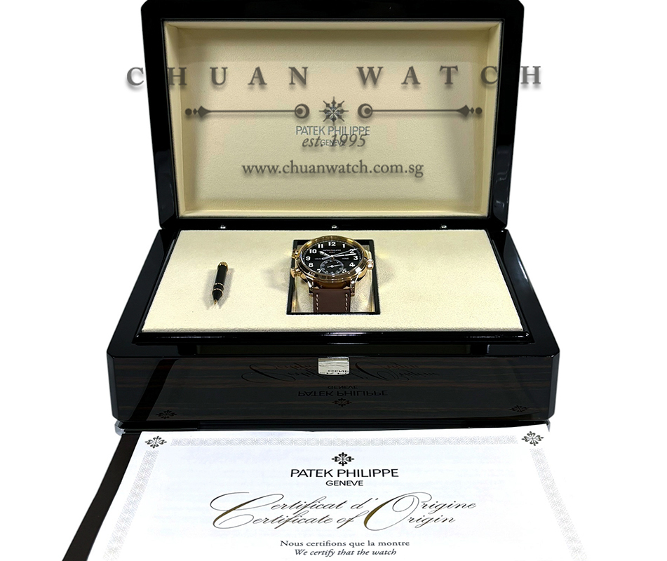 Patek Philippe Calatrava Pilot Travel Time Rose Gold 42mm 5524R-001 - Image 2