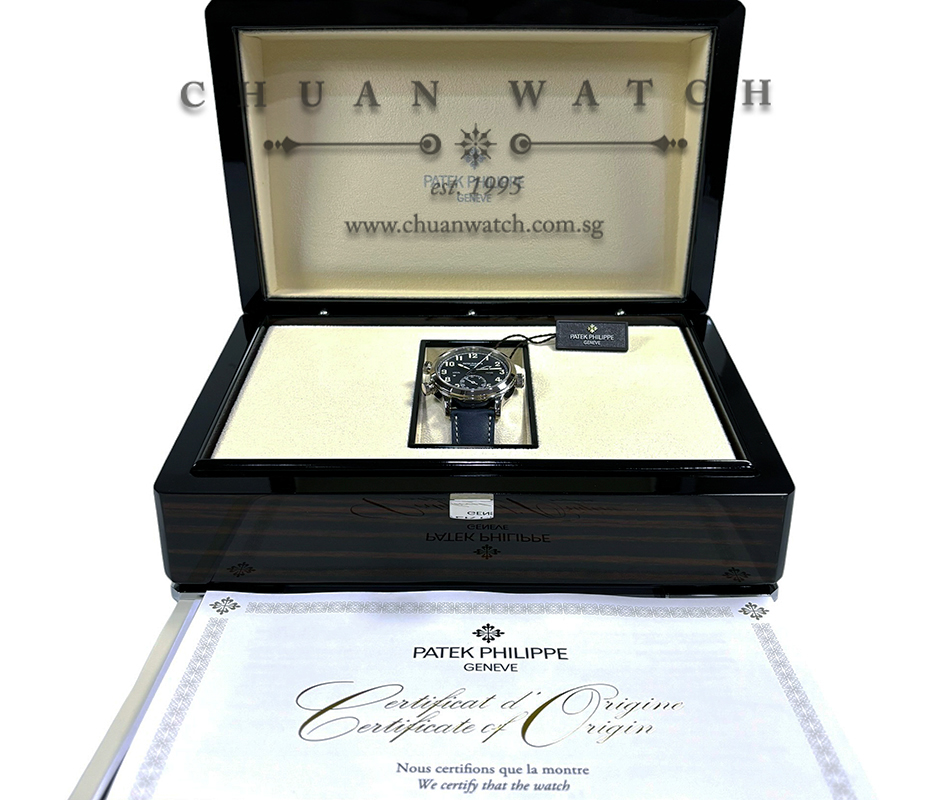Patek Philippe Calatrava Pilot Travel Time White Gold 37.5mm 7234G-001 - Discontinued - Image 2