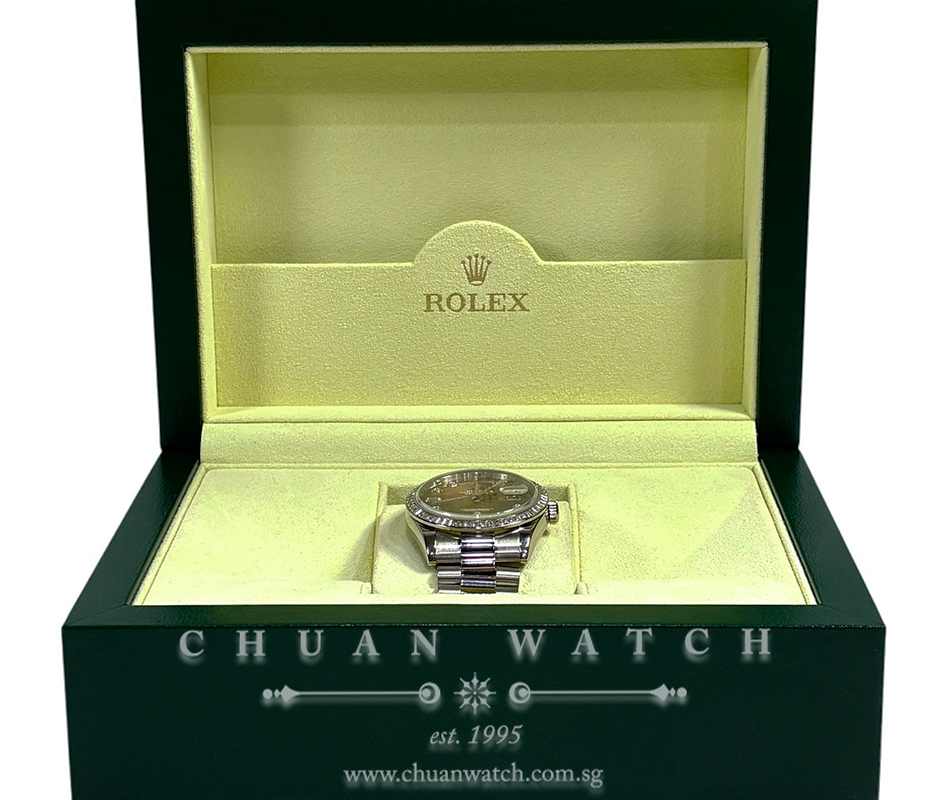 Rolex Day-Date President White Gold 36mm 118399BR Black MOP Diamonds - Discontinued - Image 2