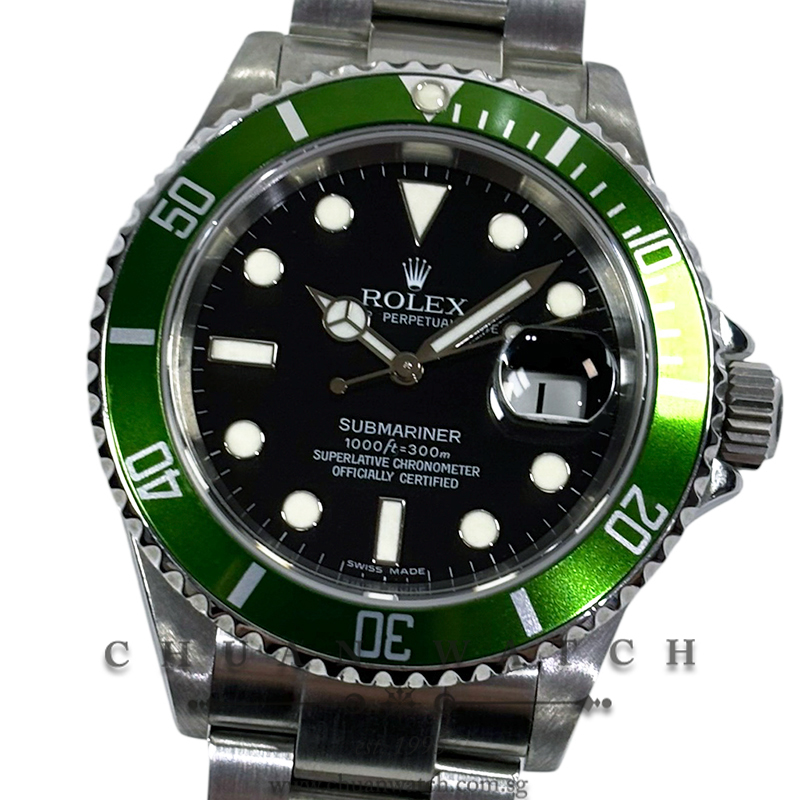 Rolex Submariner Date 16610LV 'Kermit' - Discontinued