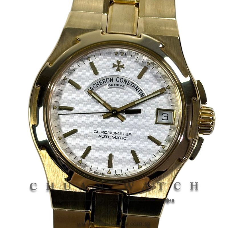 Vacheron Constantin Overseas '1st Generation' Yellow Gold 35mm 42050/423J Silver - Discontinued