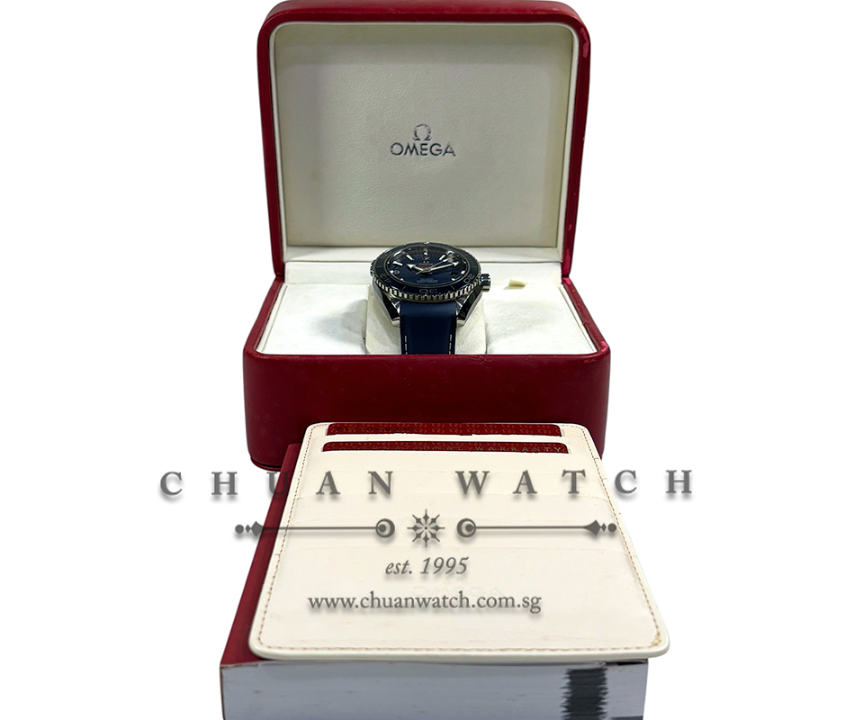 Omega Seamaster Planet Ocean 600M Co-Axial Chronometer Titanium 45.5mm 232.92.46.21.03.001 Blue - Discontinued - Image 2